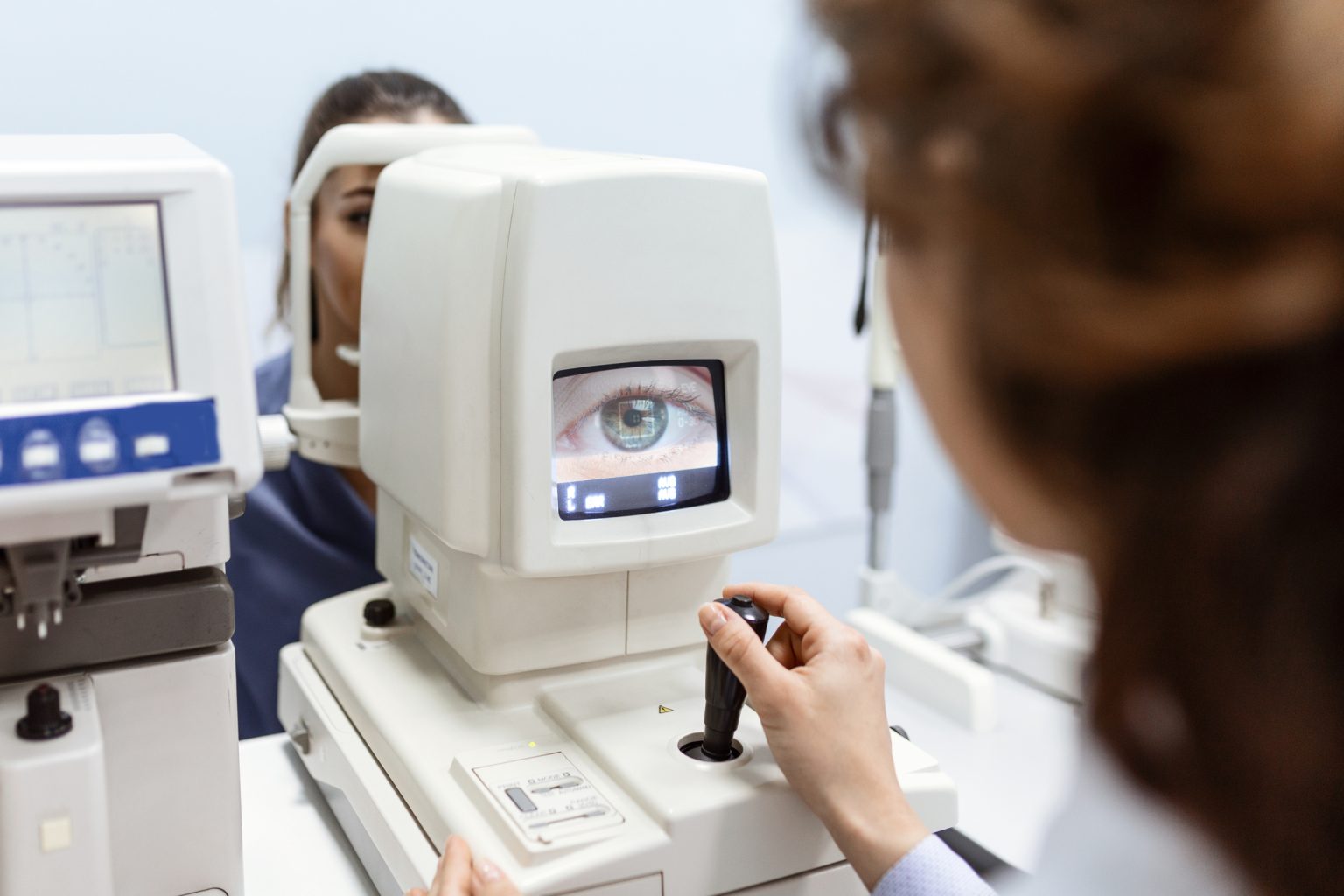 Image of eye and eye testing