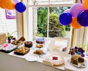 Photo of cakes and balloons